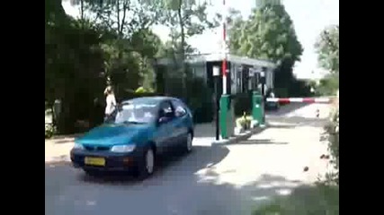 Къде гледаш 