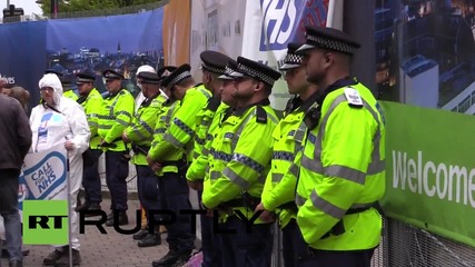 UK: Hundreds protest on penultimate day of Tory conference in Manchester