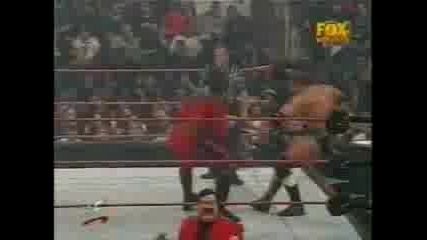 WWF RAW:Кейн Срещу Трите Хикса И Грамадата - Хандикап Мач
