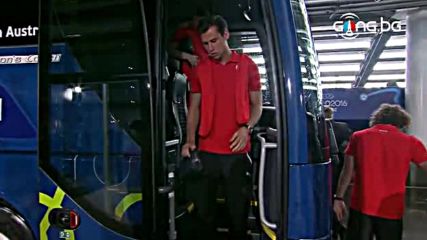 Австрия пристигна за битката си с Унгария