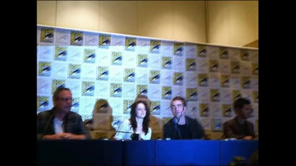 Comic con Breaking Dawn panel Bill, Kristen, Rob Taylor eepvid