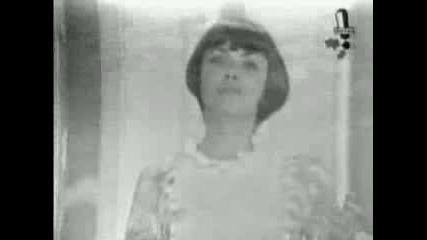 Mireille Mathieu - Pardonne - moi ce caprice denfant - 1970