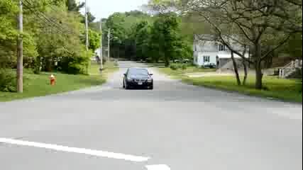 Красиво Bmw E60 M5 - какъв звук само!