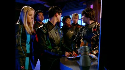 Power Rangers - 11x21 - All About Beevil