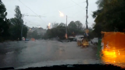Сутрешна буря в София, 17 август