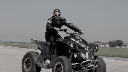 Кристо feat. Лора Караджова - Оставам Тук Hd