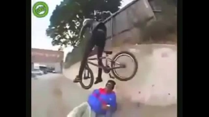 100 % Смях