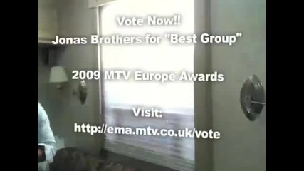 Vote for Jonas Brothers at the MTV EMA s