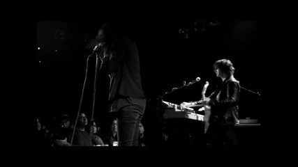 The Dead Weather - Bone House - Live from The Roxy