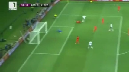 Германия намали шансовете на Холандия за класиране в следващата фаза на Евро 2012 след победа с 2:1