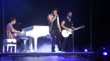 Jonas Brothers - Fly With Me ( Chicago ) - 7 август 2010 