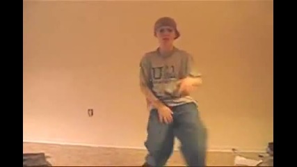 Justin Bieber dancing to Billie Jean by Michael Jackson [r.i.p]