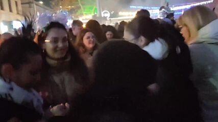 Vid_20240101_000419.mp4