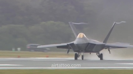 F - 22 Raptor Излитане [hq]