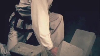 6 минути разрушения на забавен каданс