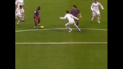 Real Madrid vs. Fc Barcelona 19 November 2005 