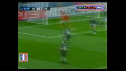 Голът на Бензема срещу Динамо Загреб за 1:0
