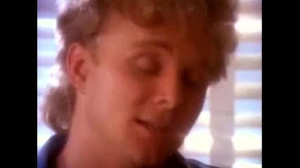 Davis Daniel - Still Got a Crush On Youo 