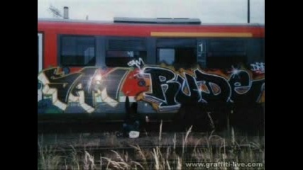 Grafiti На Влак