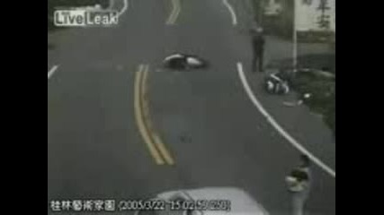 Taiwan Crash Crazy Moto