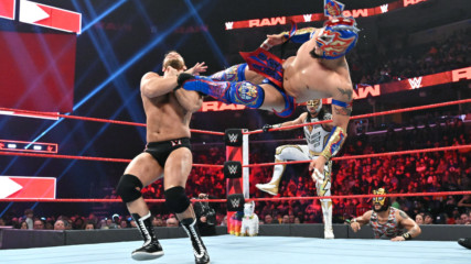Lucha House Party vs. The Revival: Raw, Jan. 14, 2019