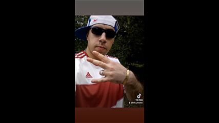 Vid_90870720_163148_265.mp4