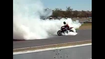 Moto - Burnout