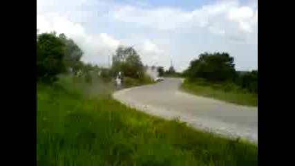 Ралихеброс2008-Пежо Занася И Се Блъска