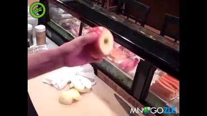 Как се бели ябълка за секунди
