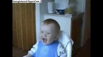 Бебето с най - готиния смях 