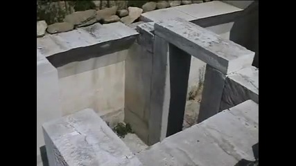 Тракийските гробници в Шуменско