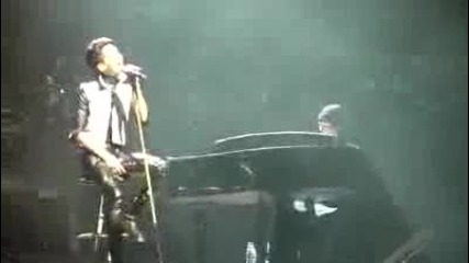 Tokio Hotel - Zoom 22 - 02 - 2010welcome to Humanoid City Tour 