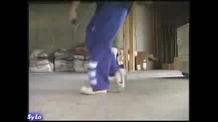 Sylo - Numero 10 C - Walk