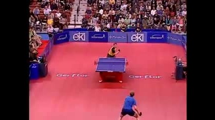 Най - лудото разиграване по тенис на маса..