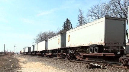 Bnsf 6229 West by the Ess Mored on 3-28-2013