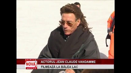 Звездата Жан - Клод Ван Дам дава интервю в Румъния за нoвата си реклама