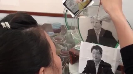Страхотни портрети от пясък