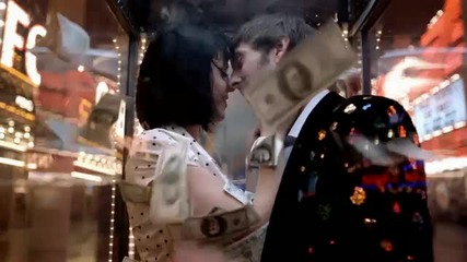 Katy Perry - Waking Up In Vegas