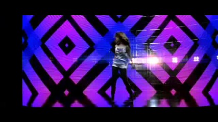 Selena Gomez and The Scene - Falling Down 