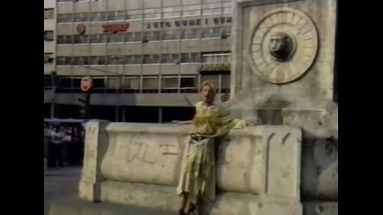 Vesna Zmijanac - Zaboravi me - (Official Video 1987)