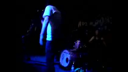 Silverstein - Born Dead