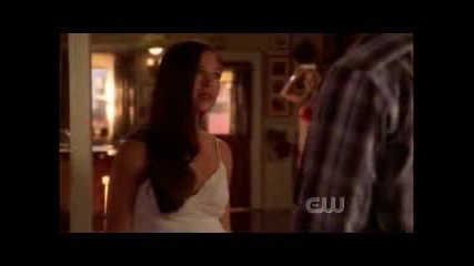 Smallville - Lips Of An Angel