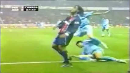 Ronaldinho tricks and skills 