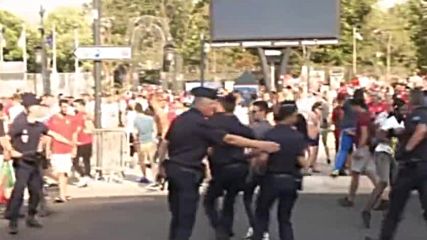 Отново напрежение сред феновете в Марсилия