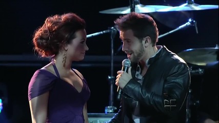 Много красиво изпълнение !! Деми Ловато и Пабло Алборан - Solamente Tu (10 - 11 - 2011)