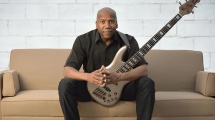Nathan East Loves Holiday