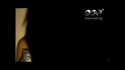 Емануела - Отзад мини ( Официално Видео)