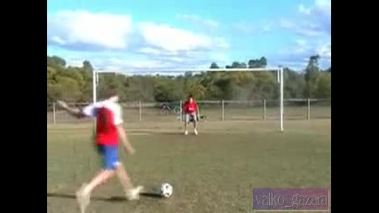 Можеш да го гледаш 100 пъти и пак ще се смееш !