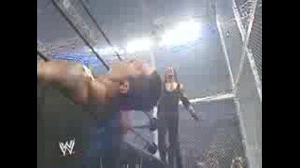 Batista Vs Undertaker (hell In A Cell)