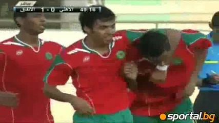Гол от центъра на терена